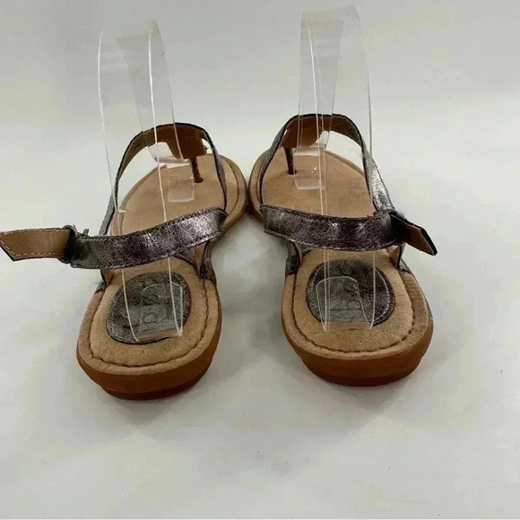 Boc born concepts sandals 8 39 pewter  metallic faux leather vegan t-straps - Picture 4 of 14